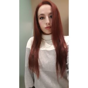 Meet your Posher, Casey